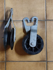 Umlenkrollen 2x mit teilbaren Einhängehaken-Dadurch werkzeuglos montierbar