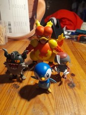 Pokemon Figuren