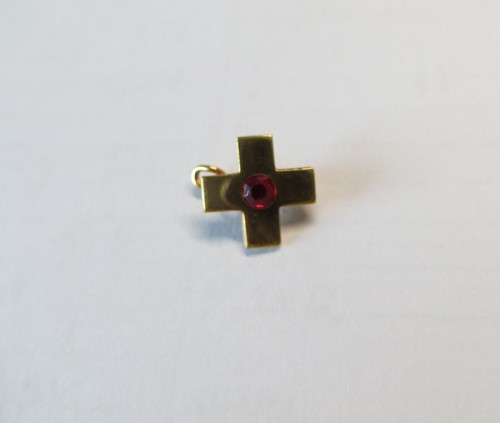 Alte rot kreuz anstecknadel