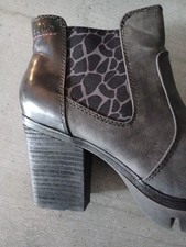 S.Oliver Boots grau schwarz