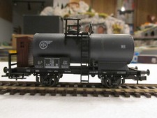 4 Modellbahn-Güterwagen, H0