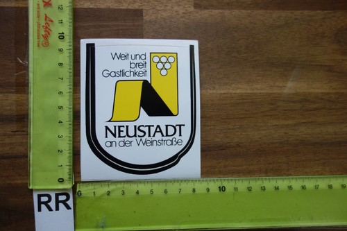 Alter aufkleber stadt neustadt - aufkleber,