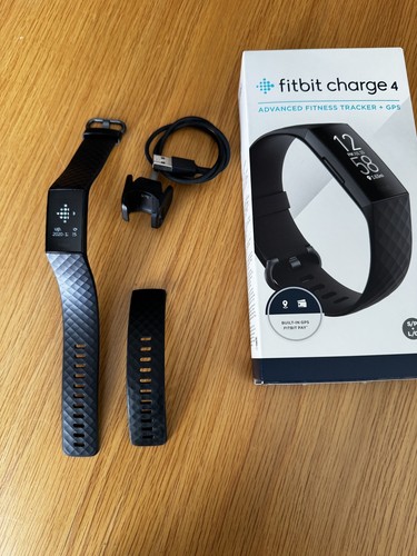 Fitbit charge fitnesstracker - 4,