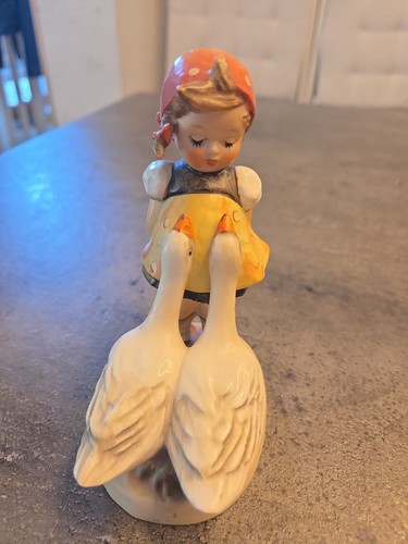 Alte hummel goebel - alte, figur