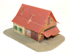 Pola 234, Altes Bauernhaus ✅ Spur N, fertig gebaut.