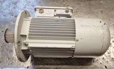 Lenze Motor MDEMABR100-32