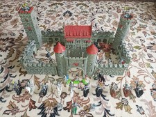 Alte Hausser Elastolin Ritterburg mit Rittern Britains