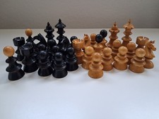 Vintage Coffeehouse Chess Set