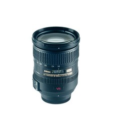 NIKON 18-200mm F/3.5-5.6 G IF ED VR DX AF-S - Objektiv - Nikkor(Q0753)