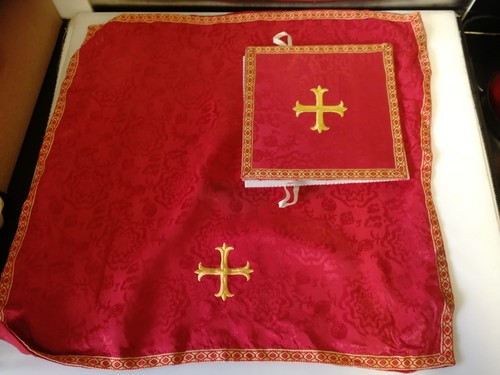 Katholisches priester gewand - katholisches,