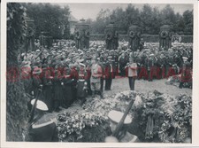 H148 Ehrenfriedhof Wilhelmshaven Beisetzung Matrosen v. Panzerschiff Deutschland