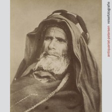 Portrait eines Beduinen