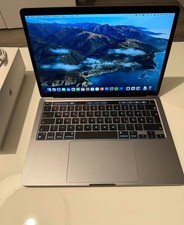 Apple MacBook Pro 13” M1