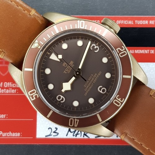 Tudor black bay bronze - black,