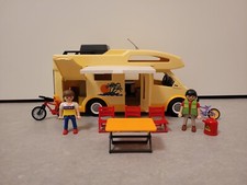 Playmobil: 3647 Family Wohnmobil mit Figuren und Zubehör (2)