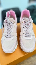 Louis vuitton run - louis, away