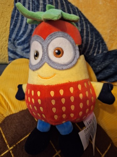 Minion erdbeere plüschfigur - erdbeere,
