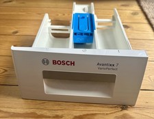 Sehr gepflegt: Bosch Avantixx 7 VarioPerfect Waschmittelschublade als Ersatzteil