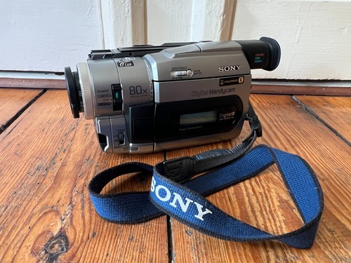 Videokamera sony dcr trv510e - videokamera,