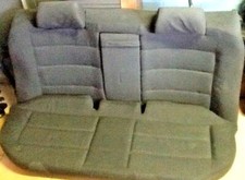 Audi A4 B5 Rücksitzbank Stoff Schwarz Armlehne mittig 4-Teilig