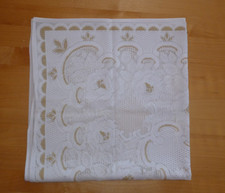 hellbeige Tischdecke /