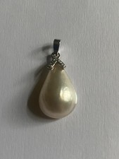 Weißgoldanhänger mit Mabeperle, 585/000