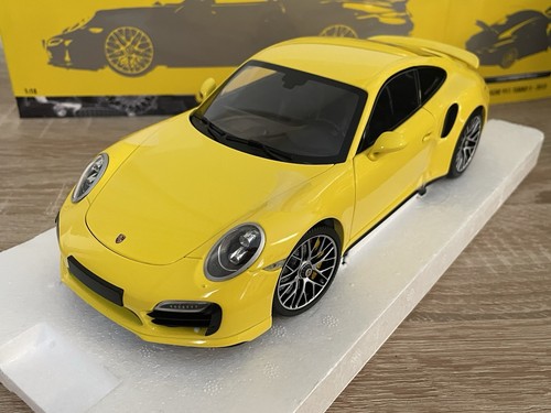Minichamps 18 porsche - (l-45),