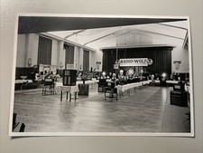 1950er altes SW Foto Radio & Fernseher Ausstellung  TV Radio- Wolf Grundig