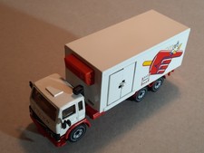 Siku 2916 Volvo F7 Turbo Kühlwagen "Langnese Flutschinger", Vitrinenmodell