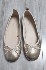 ZARA Goldlack Slipper Gr. 33