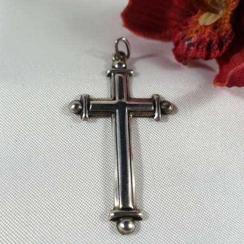 Altes anhänger kreuz aus 835 - altes,