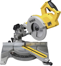 DeWalt Paneelsäge 216 mm 1800 Watt Kappsäge Gehrungssäge Säge Kreissäge Kapp 