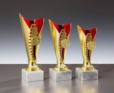 3 Sport-Pokale für viele Sportarten verfügbar, mit Ihrer Wunschgravur (31563-65)