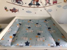 Wickelkommode Aufsatz Hemnes (groß) und Auflage von schwedenbaby 