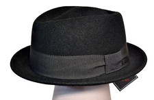 Porc Pie Hut / Diamont /