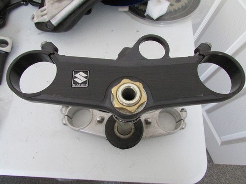 Suzuki gsxr 600 750 2004 - 750,