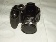 Fuji Fujifilm FinePix S5700