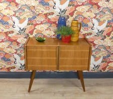 50er 60er Jahre mini Kommode zierliches Flurmöbel auf Beinen Schränkchen retro