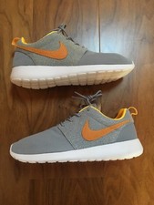 NIKE SIZE? ROSHE RUN CEMENT