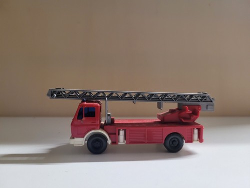 Wiking mercedes benz 1619 - mercedes,