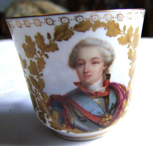 Sevres portraittasse - sevres, 19.