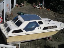 Schönes Motor (Diesel) Kajütboot - sep. Pumptoilette - Kühlschrank - Küche etc