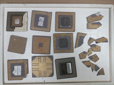 KERAMIK/BLACKFIBRE  CPUs*KONVOLUT*SCHROTT*GOLDPINS*PROZESSOREN*GOLDSUCHER*