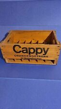 Coca-Cola Handelsware Cappy Orange Holzkiste. 