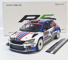 Skoda Fabia R5 n. 32 Rallye