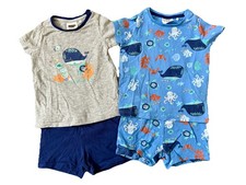 2x Sommerset T-Shirt + kurze Hose von Lily & Dan Gr. 74/80 Junge/unisex