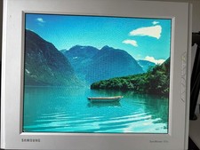 Samsung SyncMaster 171S - 5:4 Monitor 17 Zoll Bildschirm - VGA D-SUB
