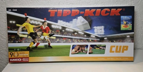 Tipp kick cup mit bande - tipp-kick,