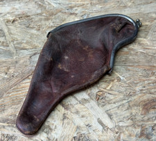 alte Pistolentasche mit Klippverschluss Leder für die Handtasche