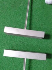 2 STATIVE für GLASSCHEIBEN oder PLEXIGLAS ACRYL bis ca. 100x70cm ca. 6mm    K10